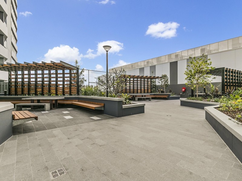 11806/300 Old Cleveland Road, Coorparoo QLD 4151