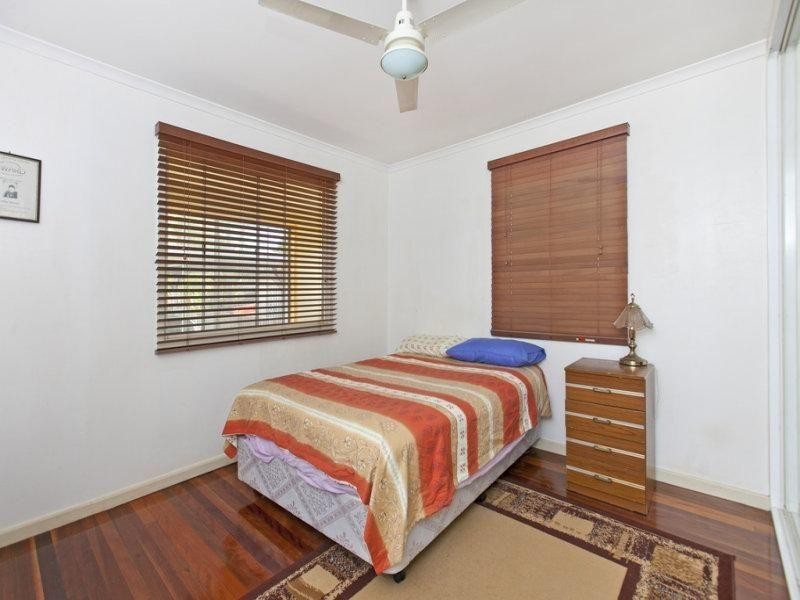 10 Haig Street, Wynnum West QLD 4178