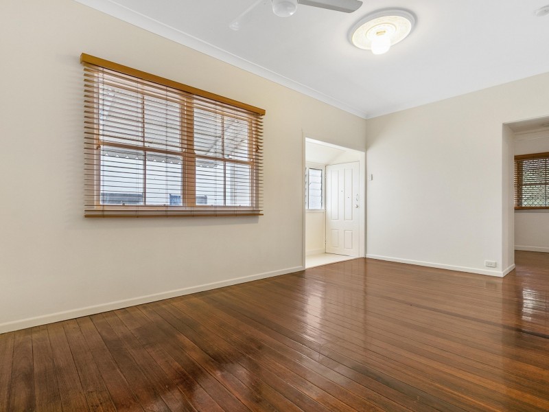 121 Mein Street, Scarborough QLD 4020