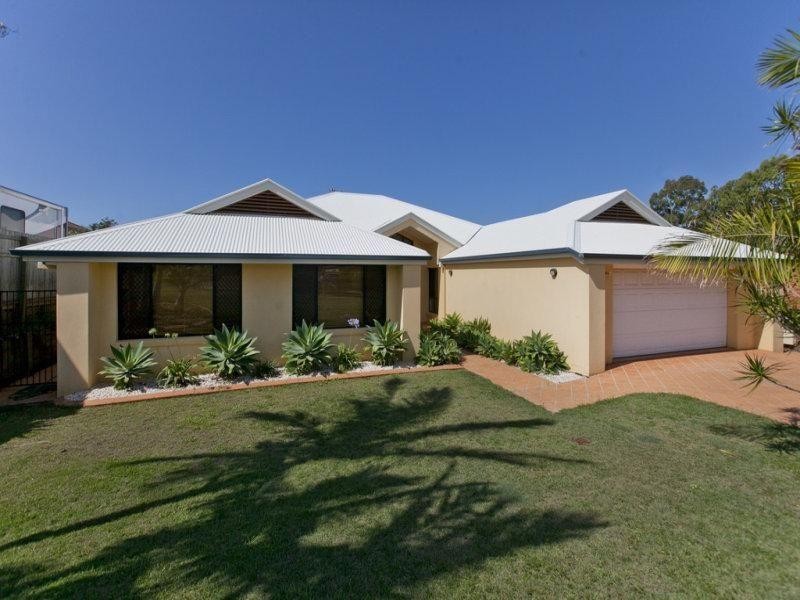 12 Burbank Road, Birkdale QLD 4159