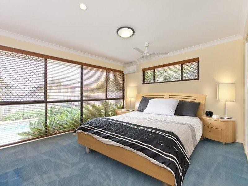 12 Burbank Road, Birkdale QLD 4159