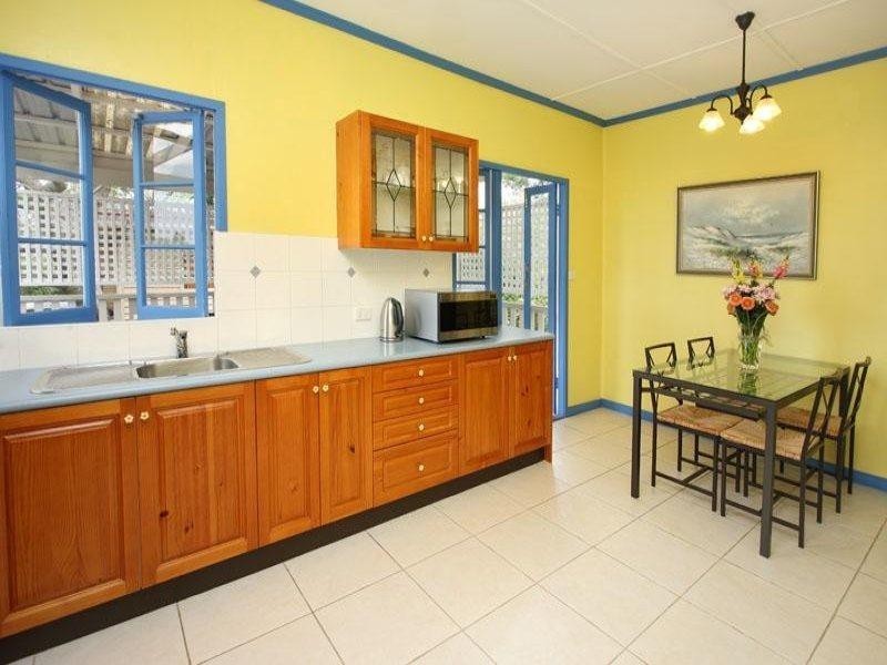 34 Buzacott St, Carina Heights QLD 4152