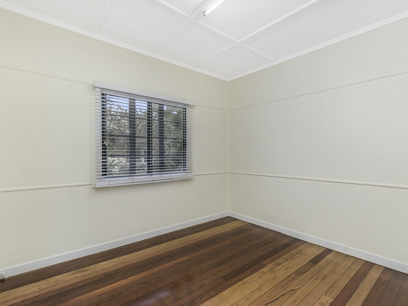 34 Buzacott St, Carina Heights QLD 4152