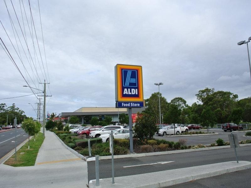 8 Oaklands Street, Alexandra Hills QLD 4161