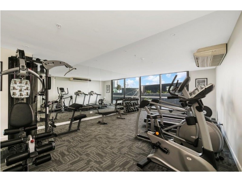 30707/300 Old Cleveland Road, Coorparoo QLD 4151