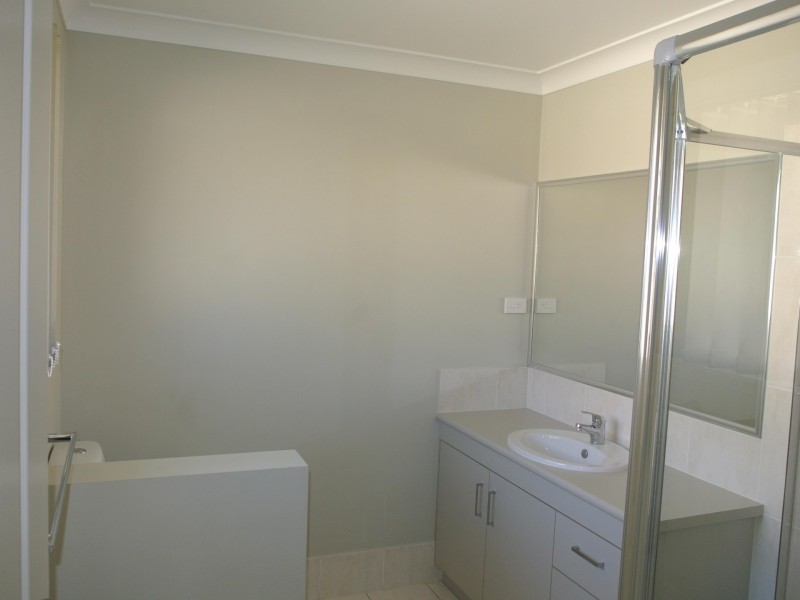 124 Ropley Road, Wynnum West QLD 4178