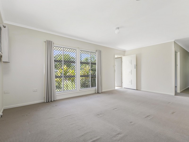 15 Barham Street, Coopers Plains QLD 4108