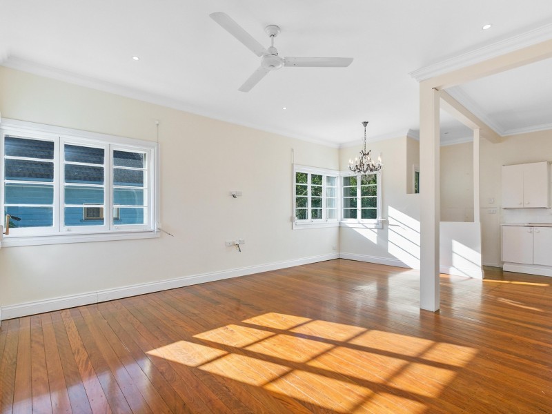 18 Edge Street, Murarrie QLD 4172