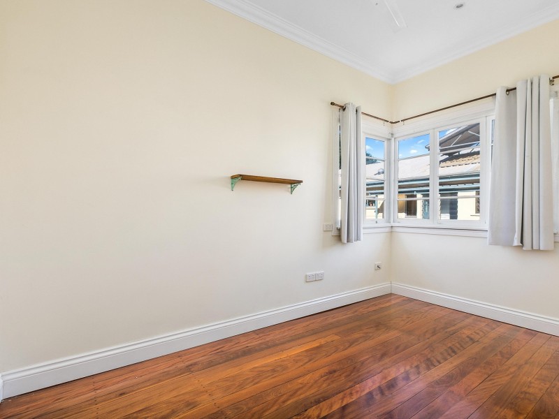 18 Edge Street, Murarrie QLD 4172