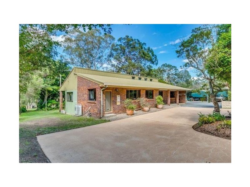 345  Redland Bay Road, Capalaba QLD 4157