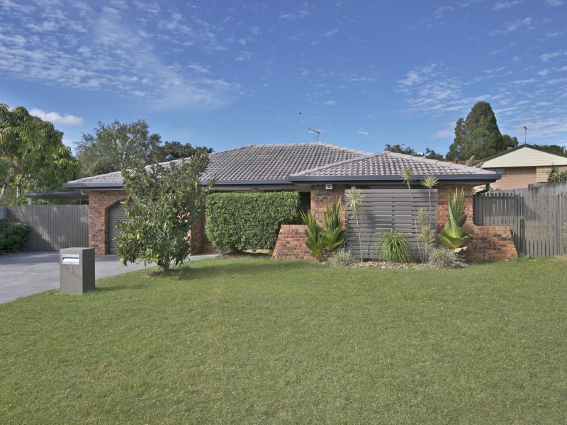 4 Idamea Street, Carina Heights QLD 4152