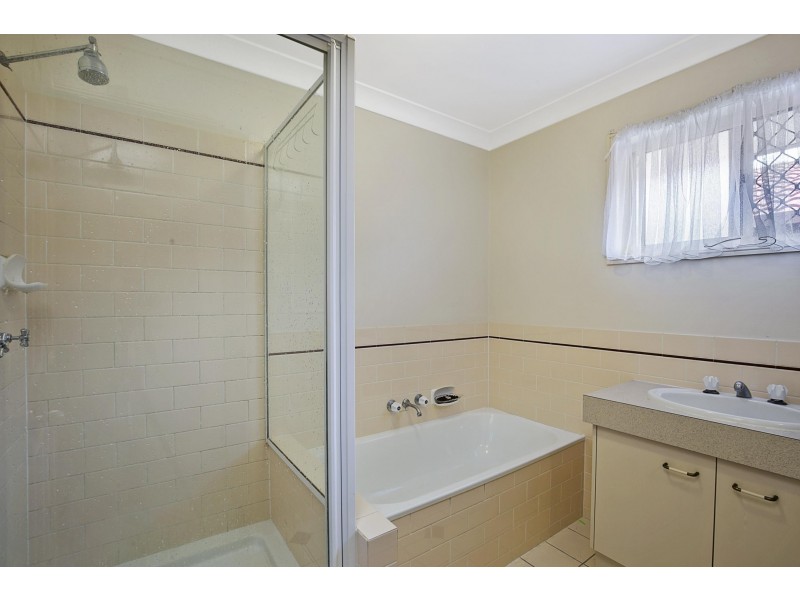 26 Allen Street, Wynnum QLD 4178