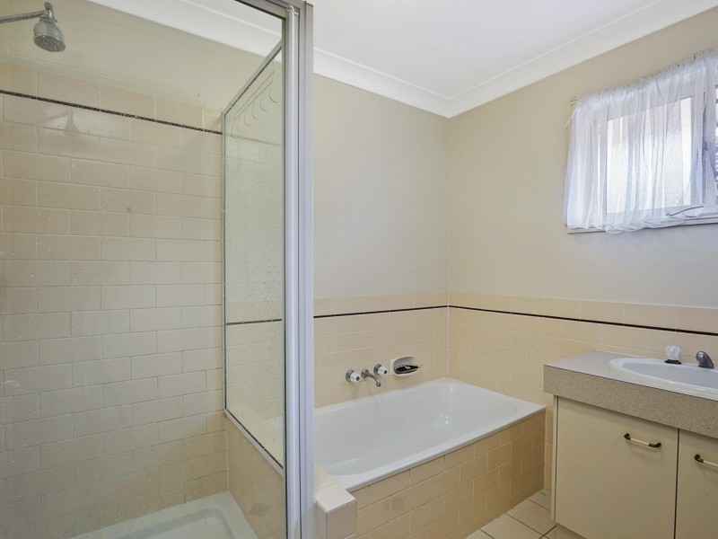 26 Allen Street, Wynnum QLD 4178