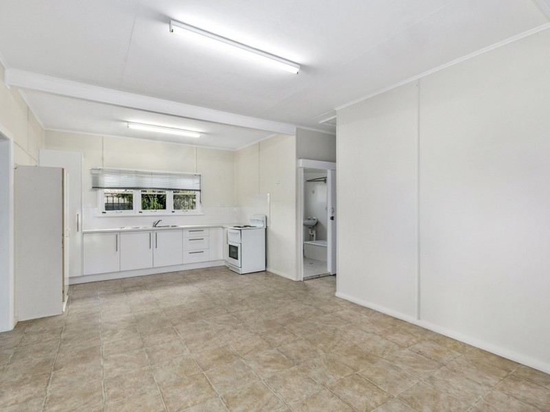 31 Pansy Street, Wynnum QLD 4178