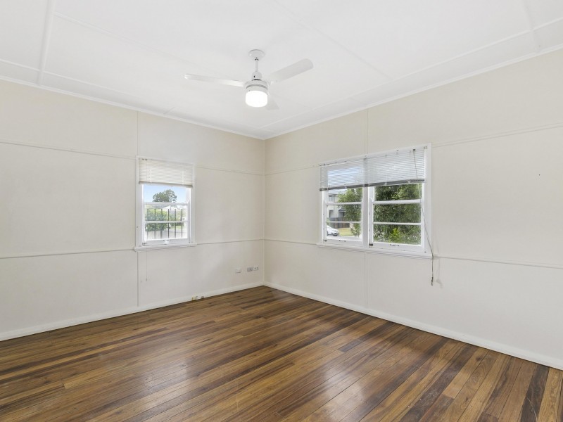 31 Pansy Street, Wynnum QLD 4178