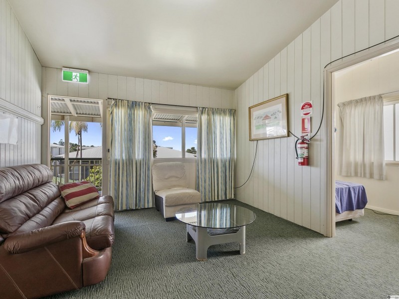 56 Ernest Street, Manly QLD 4179