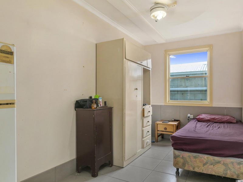 56 Ernest Street, Manly QLD 4179