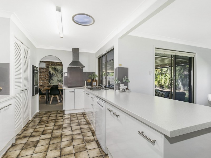 32 Dangar Street, Belmont QLD 4153