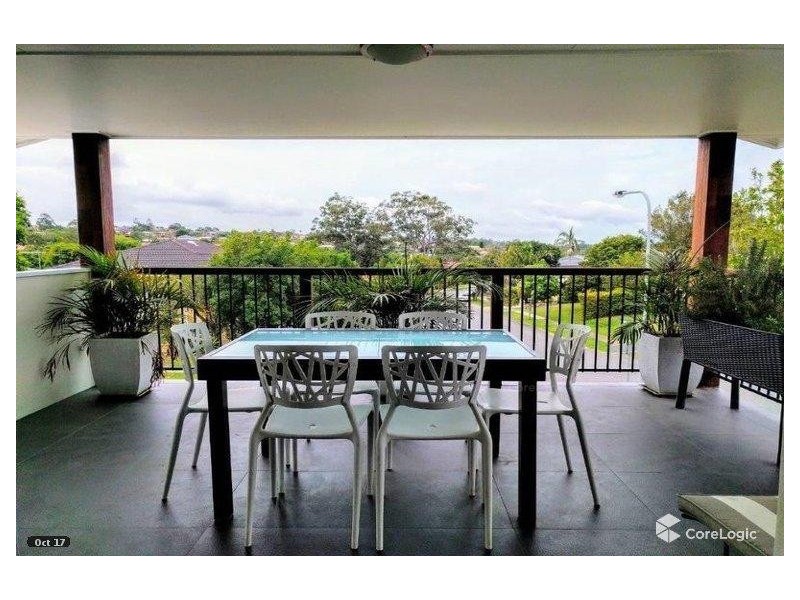 27 Raintree Street, Mansfield QLD 4122
