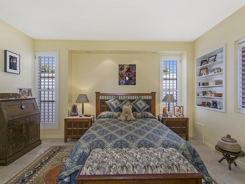 82-84 Oceana Terrace, Manly QLD 4179