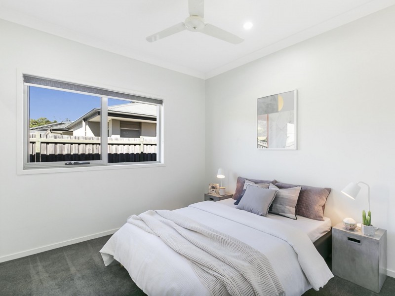 25 Brook Street, Wakerley QLD 4154