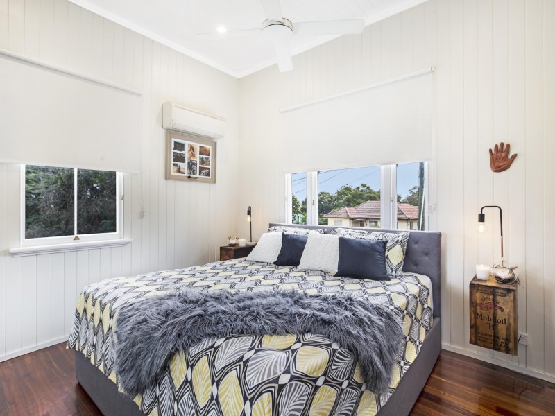 122 Sibley Road, Wynnum West QLD 4178
