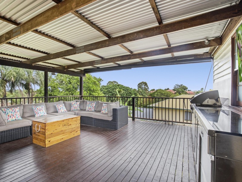122 Sibley Road, Wynnum West QLD 4178