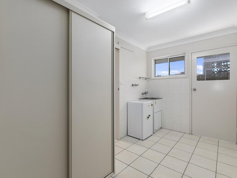 16 Bell Street, Dicky Beach QLD 4551