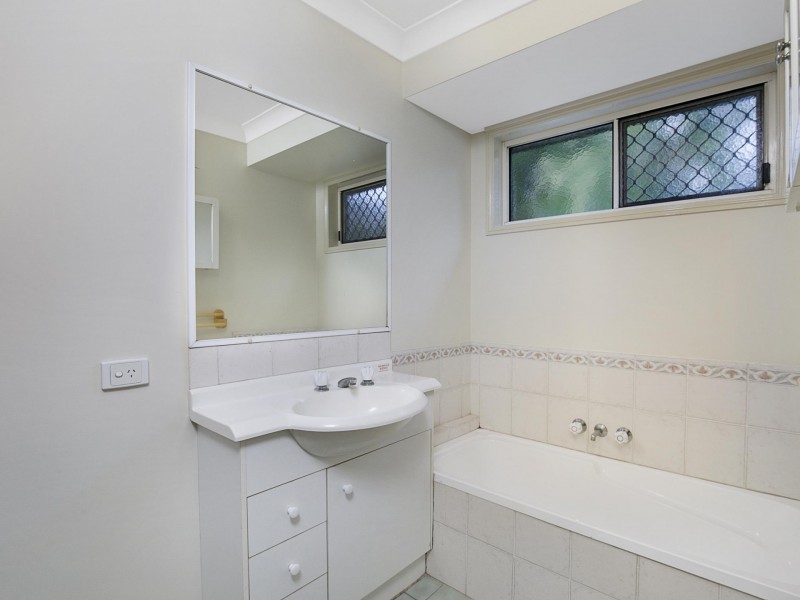 17/11 Thornlake Court, Tingalpa QLD 4173