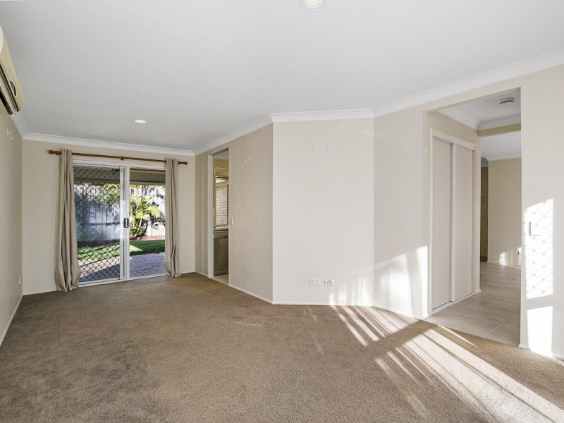 5 Ransom Place, Wakerley QLD 4154