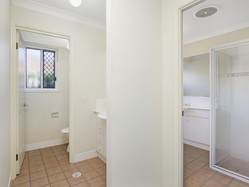 5 Ransom Place, Wakerley QLD 4154