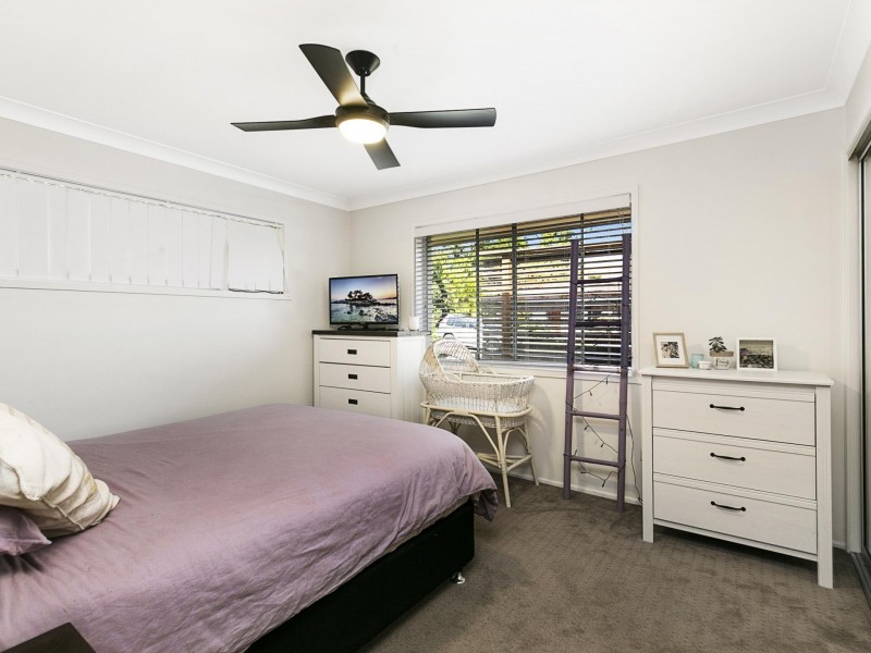 8 Majura Street, Belmont QLD 4153