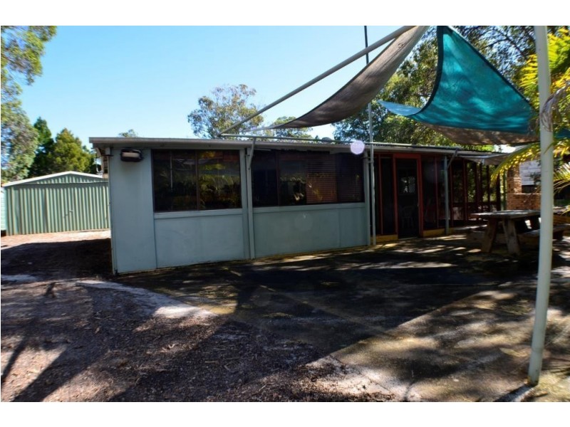 6 Goondool Street, Kooringal QLD 4025