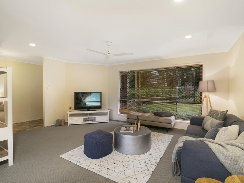 28 Network Drive, Wynnum West QLD 4178