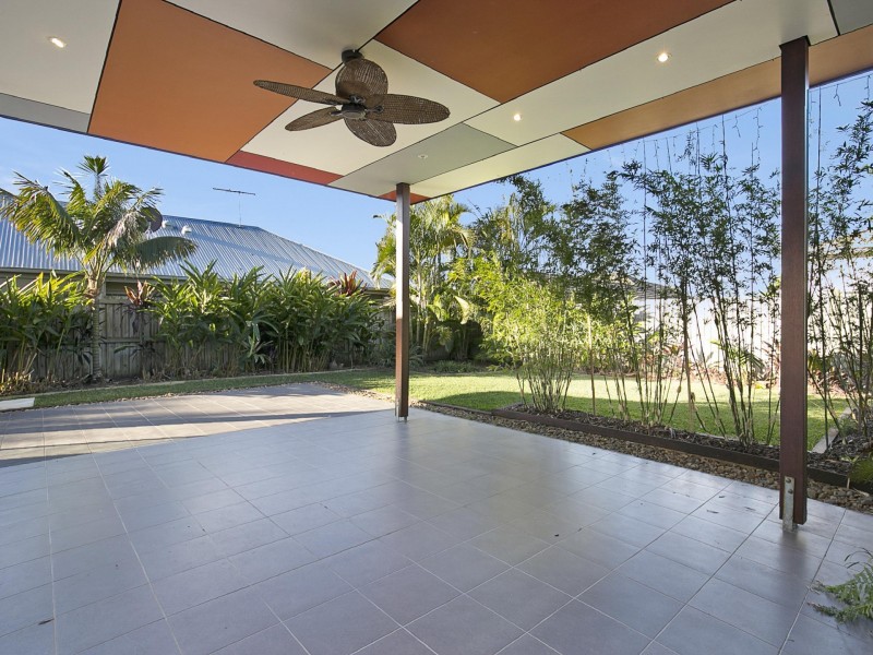 44 Mossvale Drive, Wakerley QLD 4154