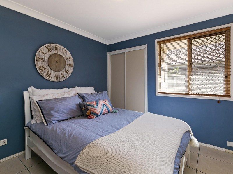21 Matthews Way, Wakerley QLD 4154