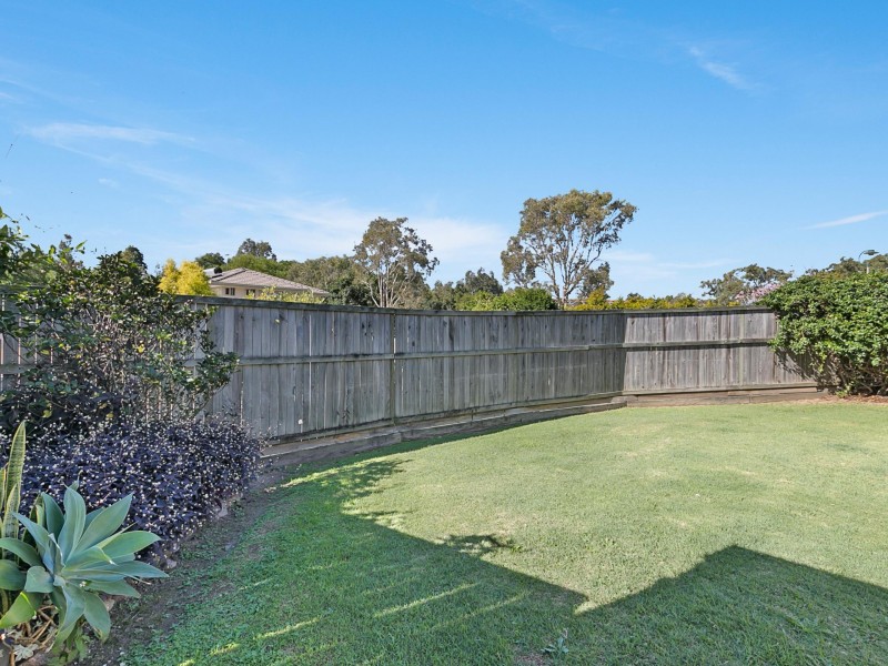 21 Matthews Way, Wakerley QLD 4154