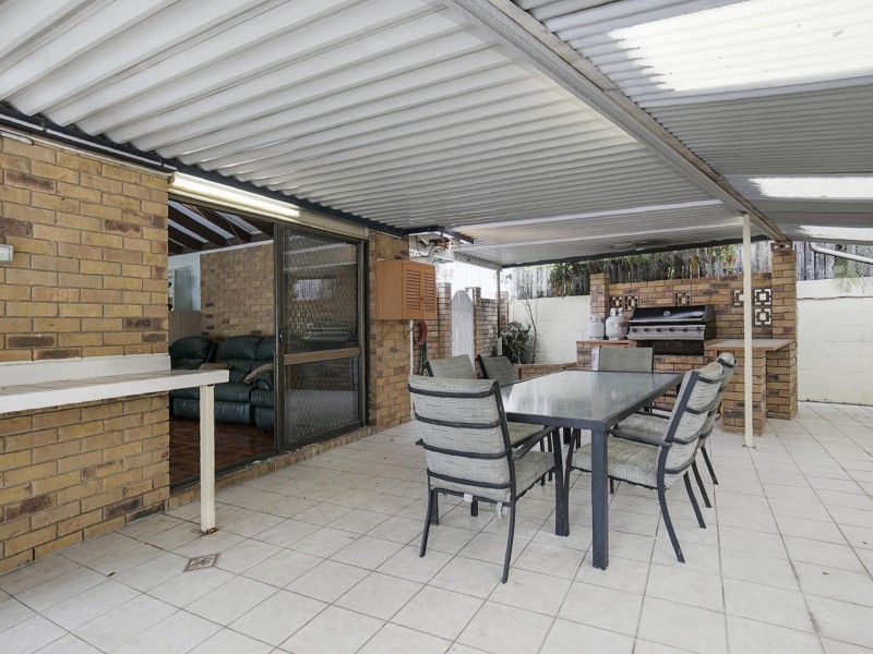 14 Nyeena Street, Belmont QLD 4153