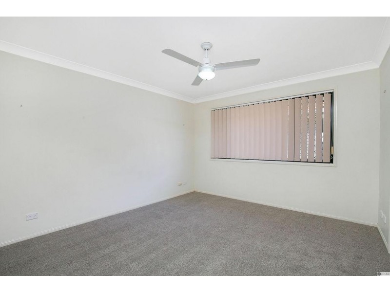 9 Friend Street, Wakerley QLD 4154