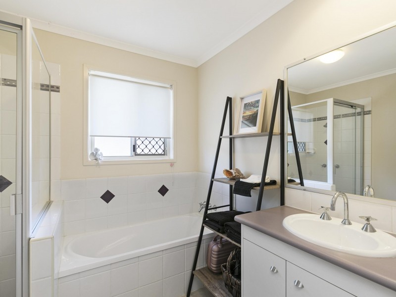 30/21 Tripcony Place, Wakerley QLD 4154
