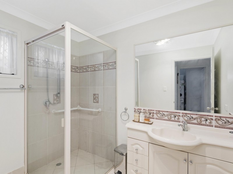 21 Marty Street, Wynnum West QLD 4178