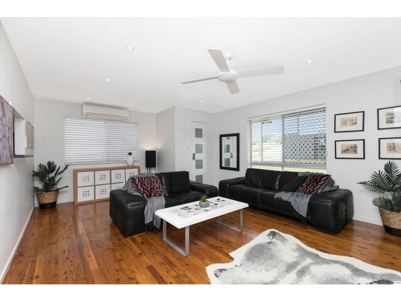 25 New Lindum Road, Wynnum West QLD 4178