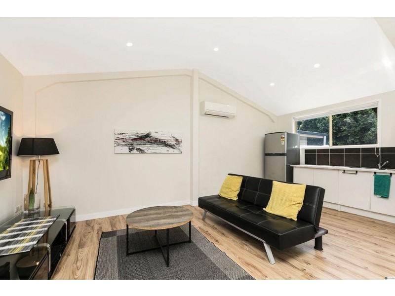25 New Lindum Road, Wynnum West QLD 4178