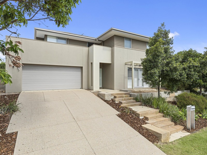 32 Brook Street, Wakerley QLD 4154