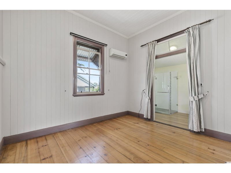 20 Belgrave Street, Balmoral QLD 4171