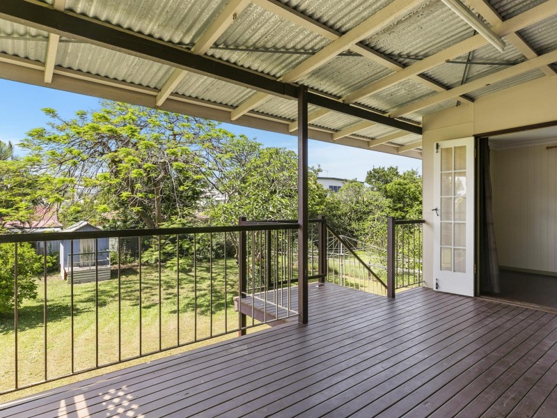 20 Belgrave Street, Balmoral QLD 4171