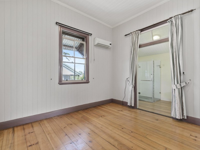 20 Belgrave Street, Balmoral QLD 4171