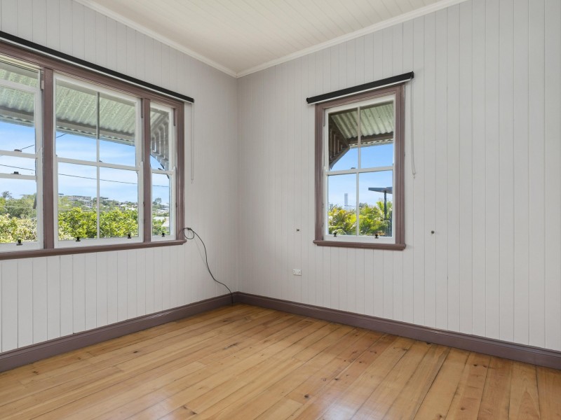 20 Belgrave Street, Balmoral QLD 4171