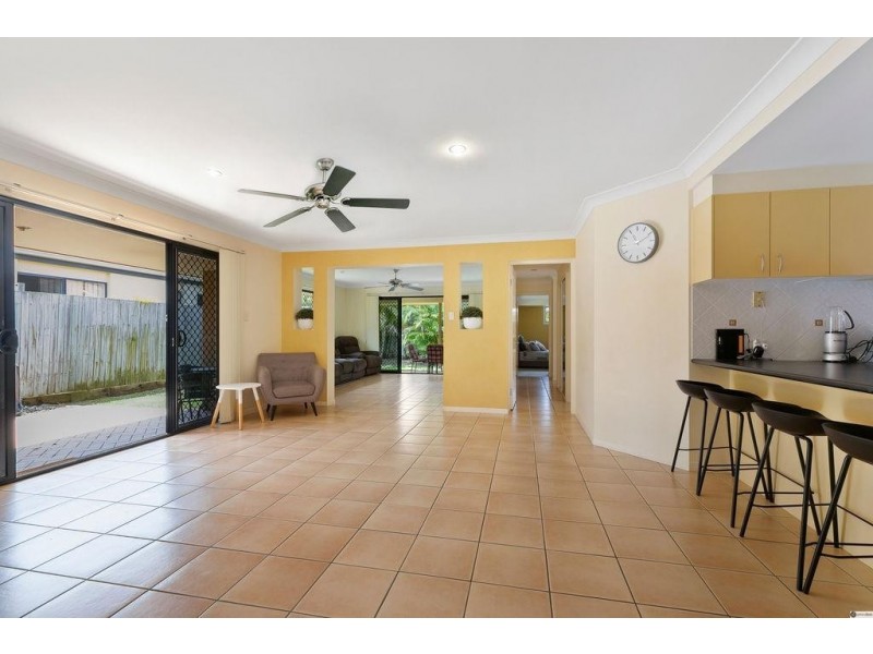 12 Manning Esplanade, Thornlands QLD 4164