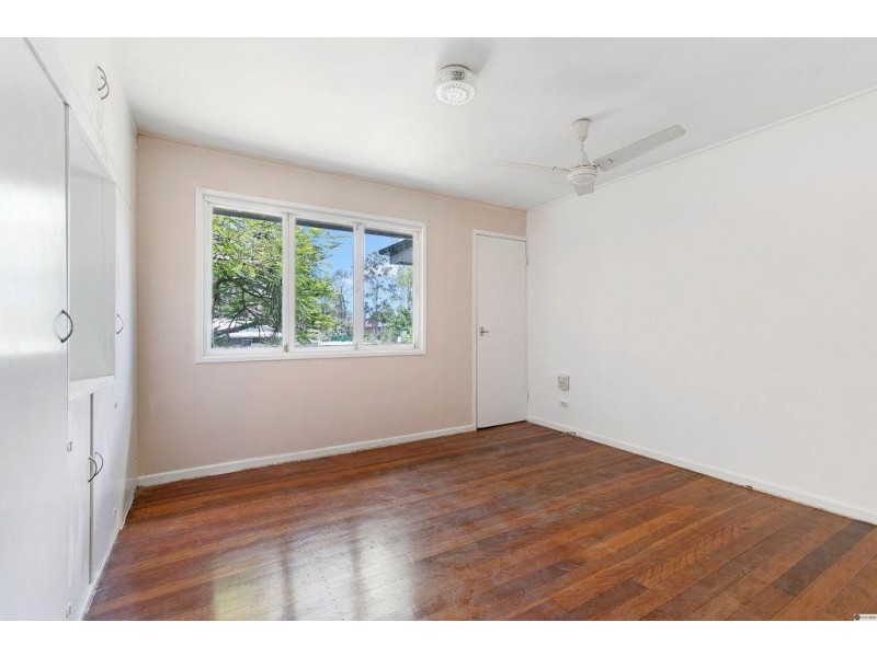 103 Spitfire Avenue, Strathpine QLD 4500